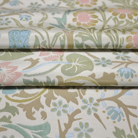  ブラックソーン生地写真 