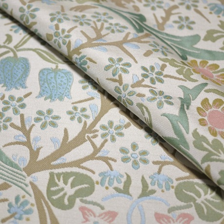  ブラックソーン生地写真 